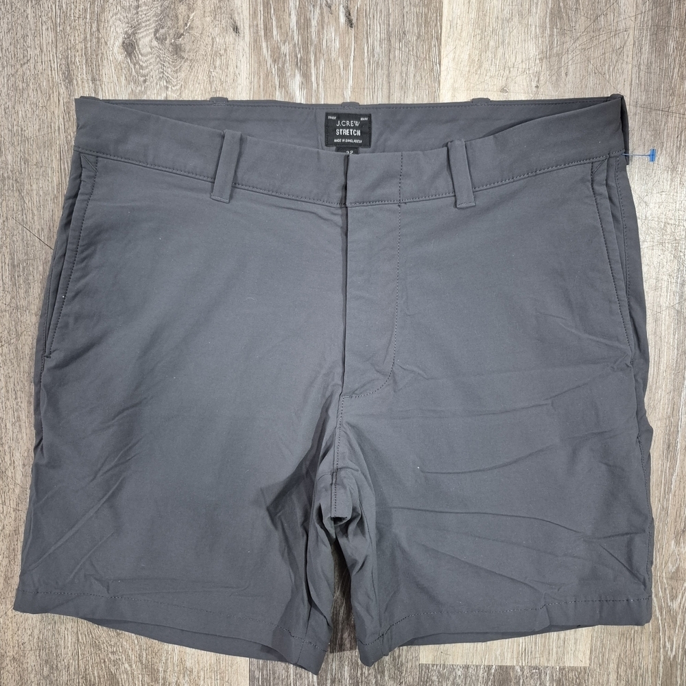 J.Crew Gray Re-Imagined Shorts Sz 32/ 7"